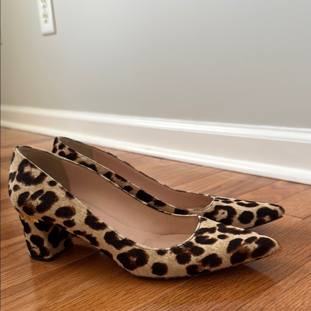 Kate Spade calf hair cheetah pumps w8.5